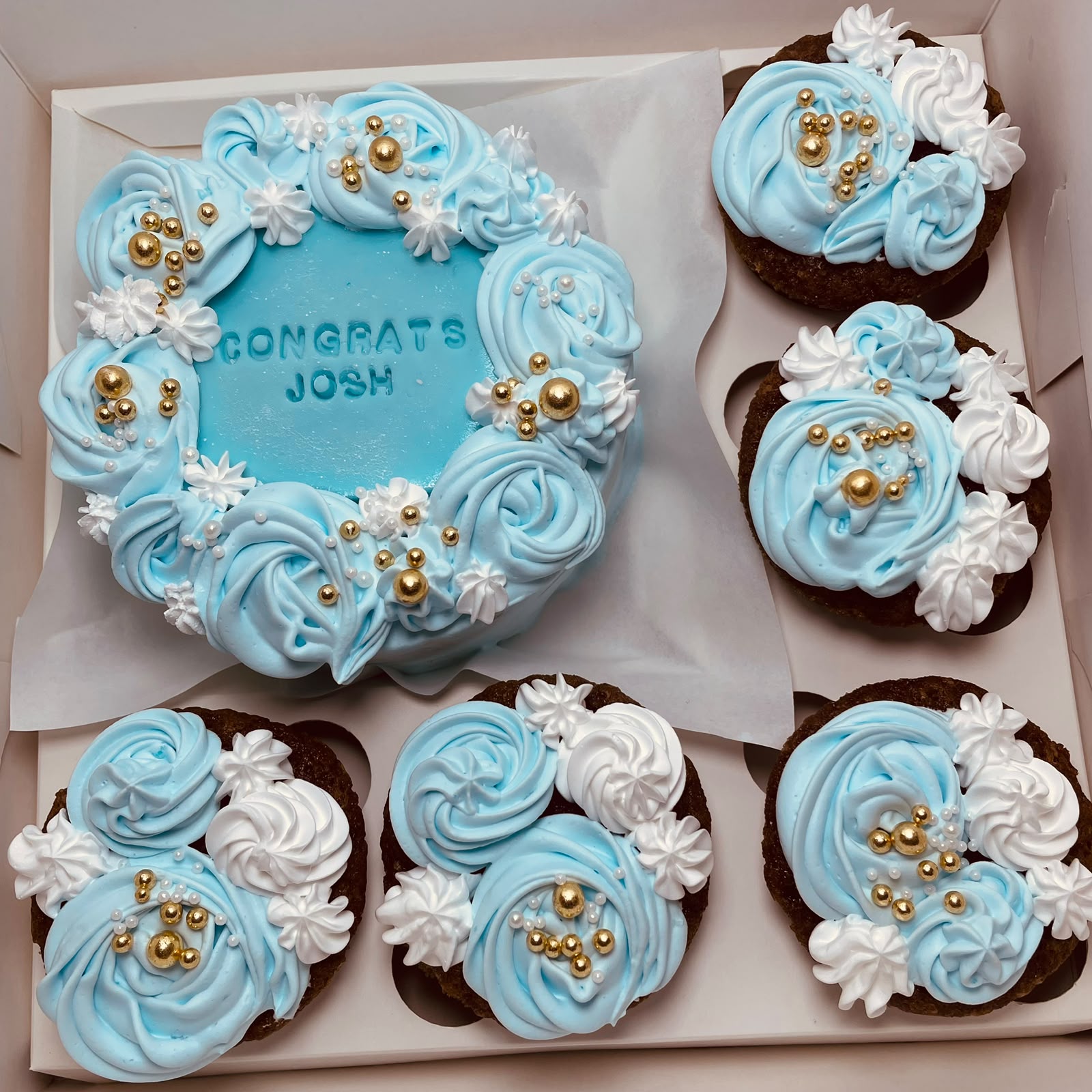 Real cake design made by Moh Bakes & Treats